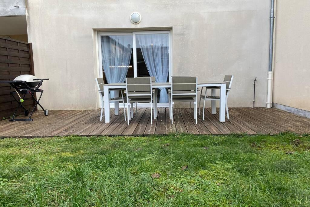 Appartement Maison En Duplex 80M² Jardin Terrasse Saint-Julien-les-Villas Exterior foto